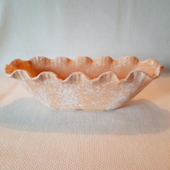 Large Shawnee Cameo Splatter Planter (#2506) in Peach, 13 3/4" L x 5 1/4"W - Picture 1 of 10
